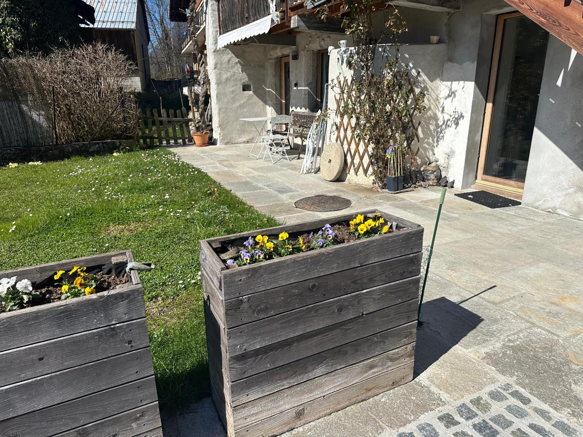 Dans Hameau, Pres Des Pistes Logement De Plein Pied Au Calme Taninges Exterior photo